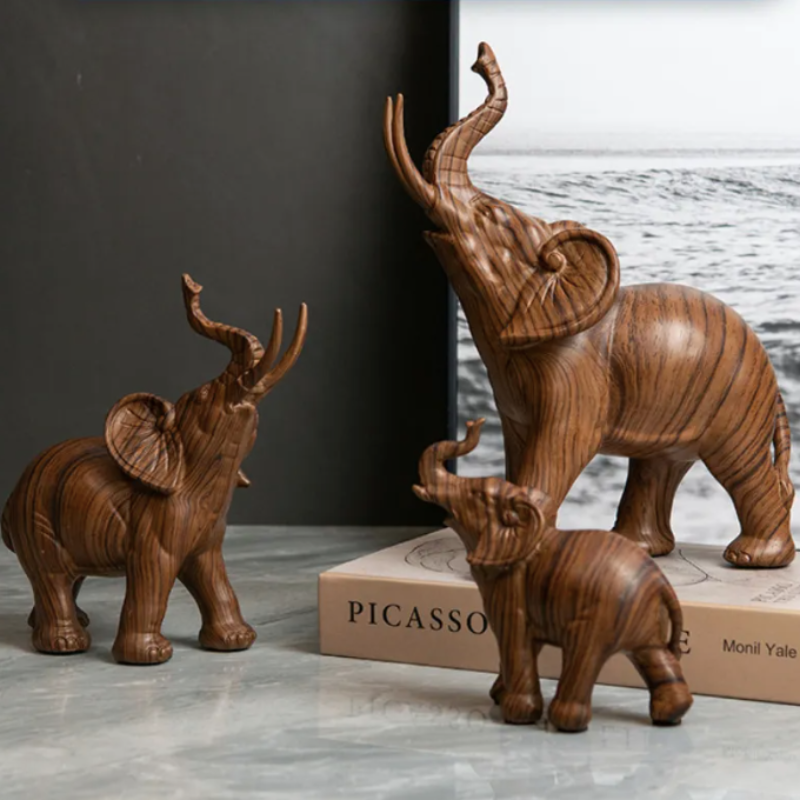 HomeTod™ Wooden Elephant Set