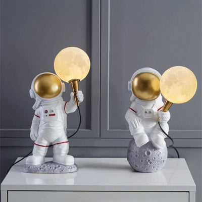 HomeTod™ Astronaut Moon Lamp